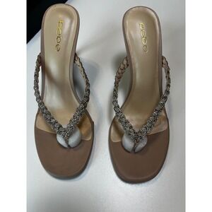 Bebe Aislynn Nudsd Metallic Crystal Braided Thong Heeled Sandals Women 9.5 M NWT